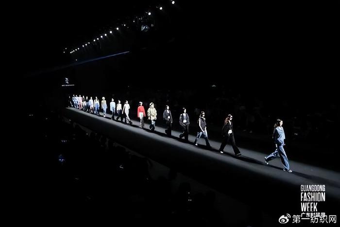 穿搭作品_穿搭的图片如何制作_穿搭搭配图/