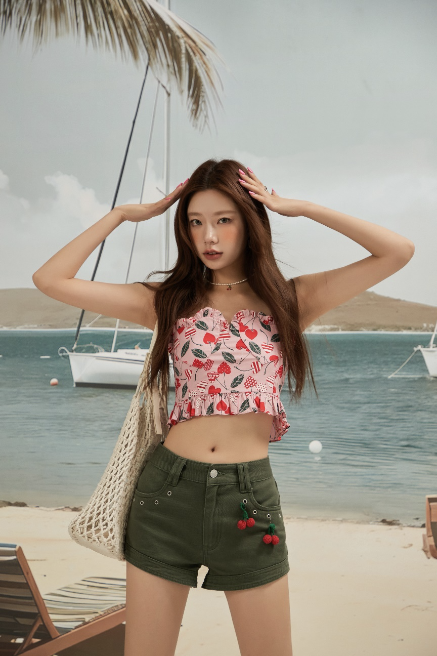 图说：彩色旋风是今年夏天的流行趋势/