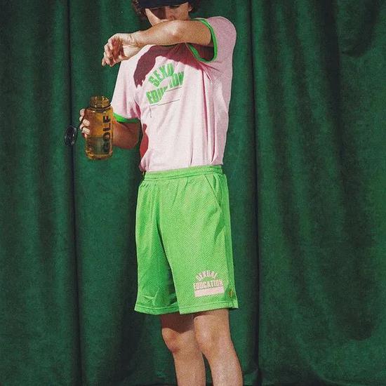 2018年男士潮流穿搭_2018夏季潮流穿搭男_穿搭潮流/
